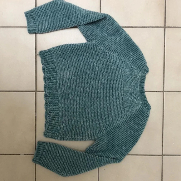 Tommy Bahama chenille teal sweater with bow, girls size S  (5-6 years) - Picture 3 of 4